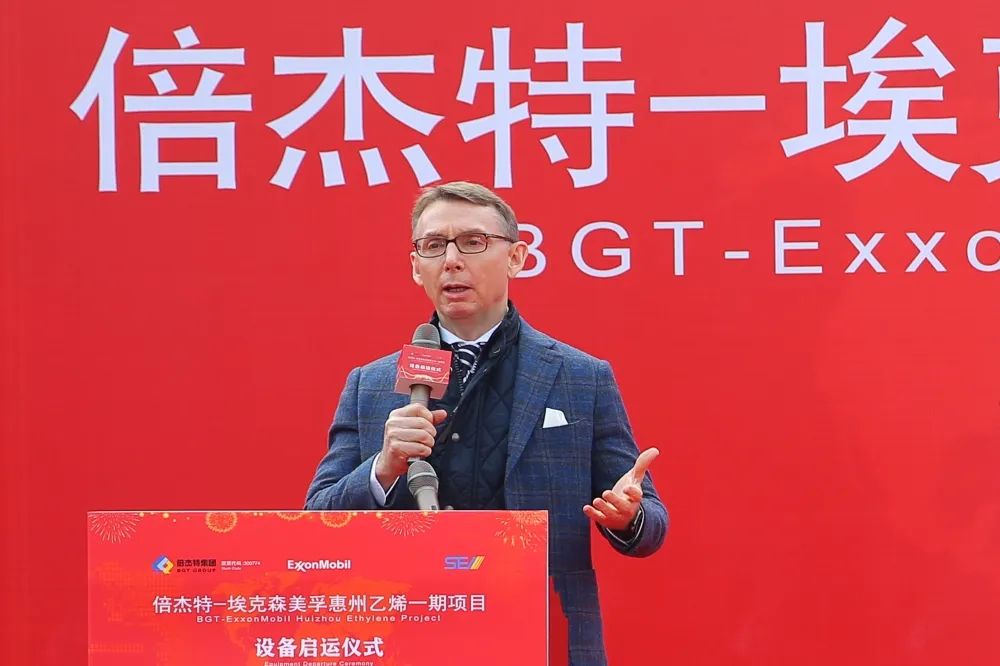 精诚合作 携试祠航--？松梨诨葜菀蚁┮黄谙钅可璞钙粼说淅裨猜晒Γ