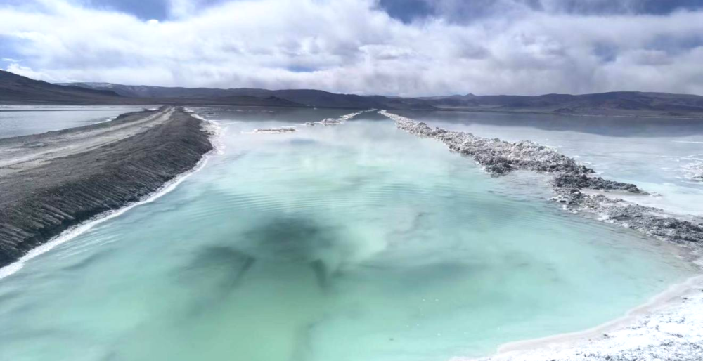 倍头条 | 厚积薄发，豪门国际官网与西藏矿业签定研发合作和谈！