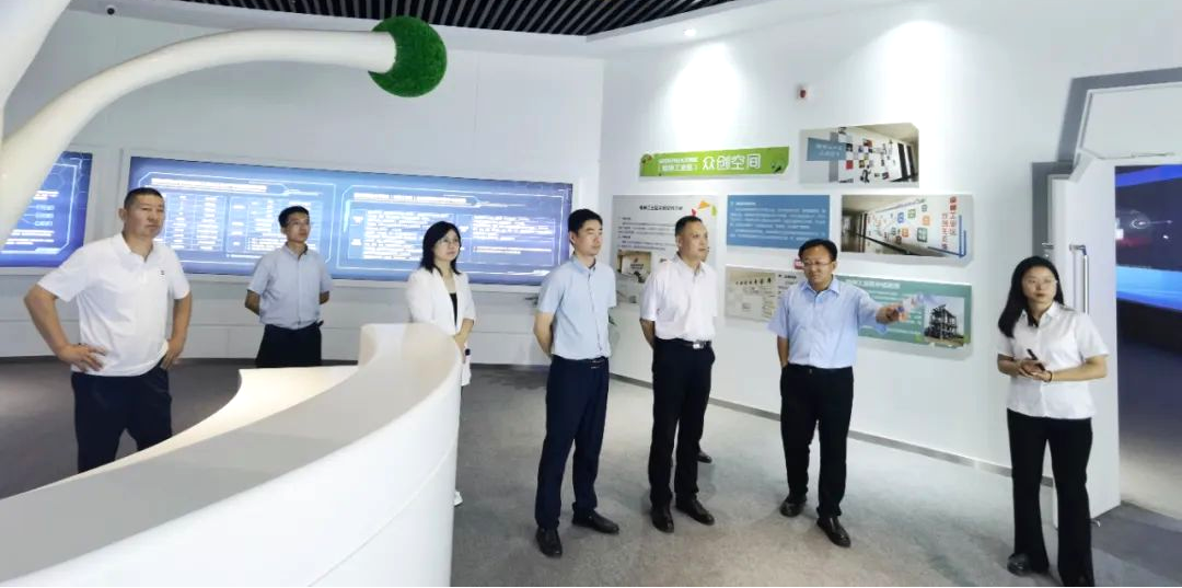 倍头条 | 深入产业合作 推动共赢发展——豪门国际官网到榆林经开区调研座谈并签定合作意向和谈