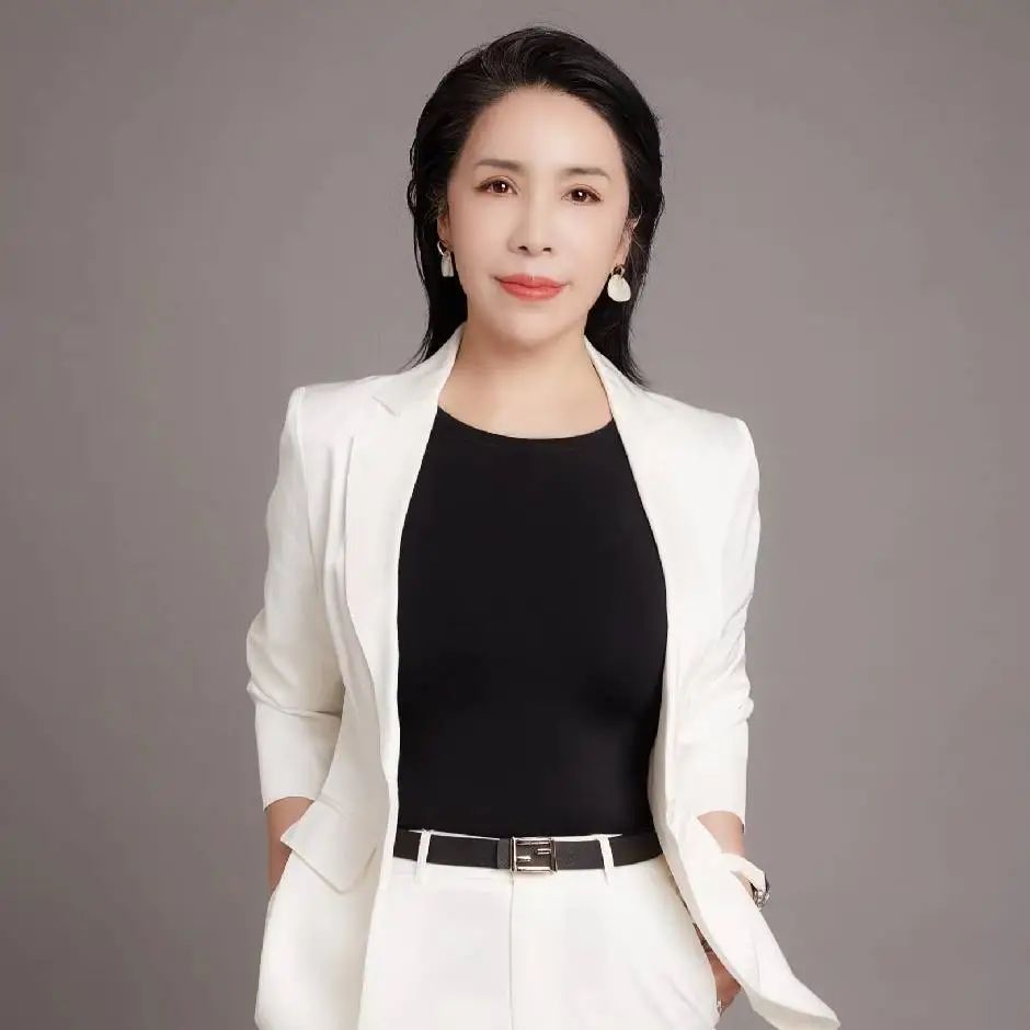 新年致辞 | 锚定将来 共赴美好 权秋红董事长2024新年致辞