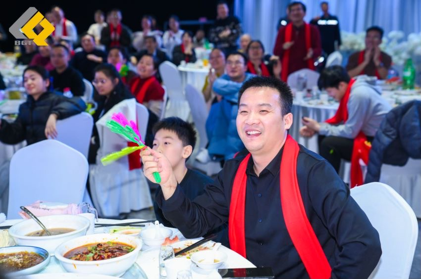 倍头条 | 同心聚力新征程 豪门国际官网2023年会盛典圆满进行！