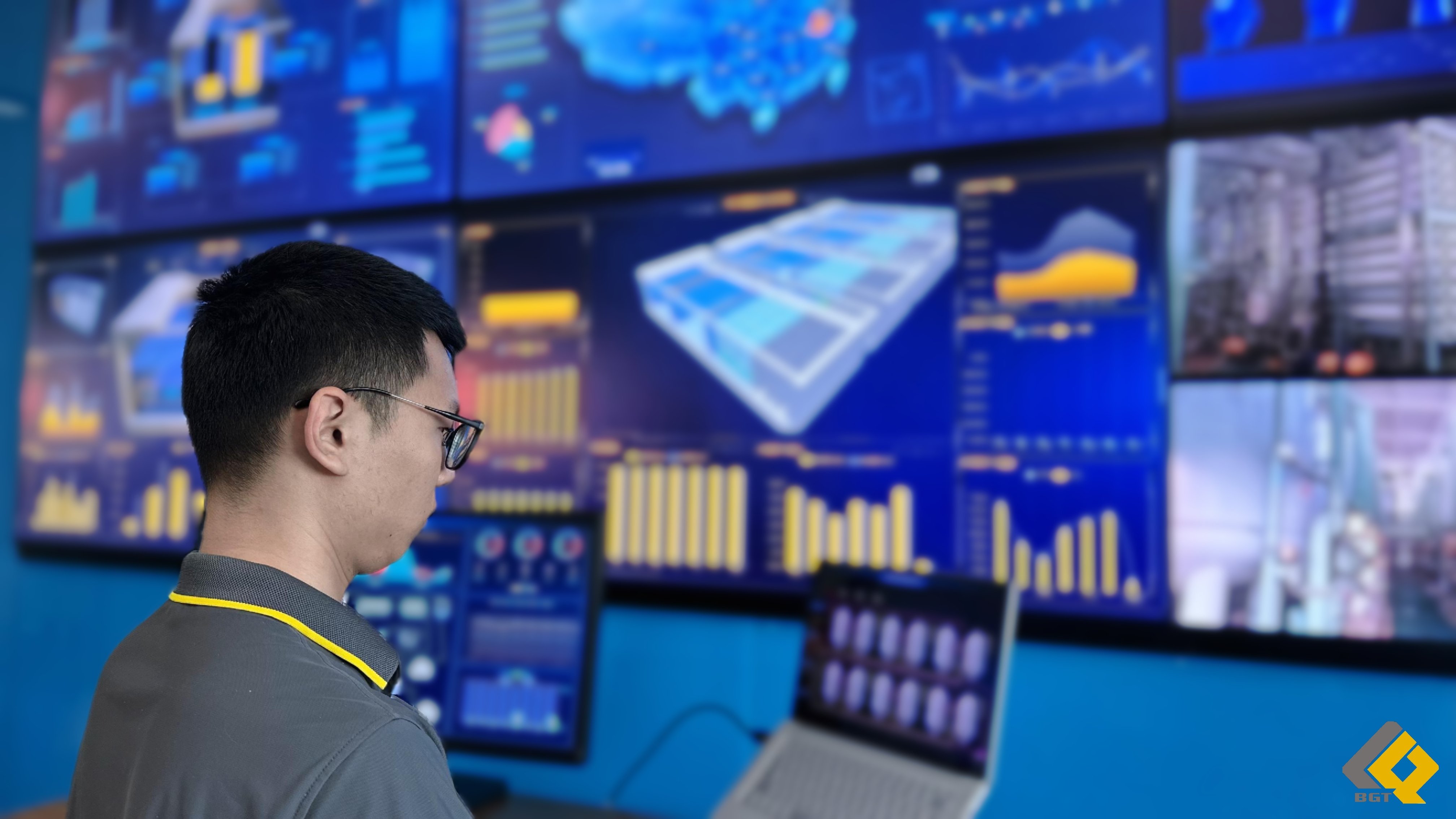 “人为智能+”豪门国际官网在行动